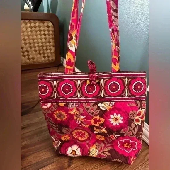Vera Bradley Berry Red Brown Floral Bag - Picture 1 of 5